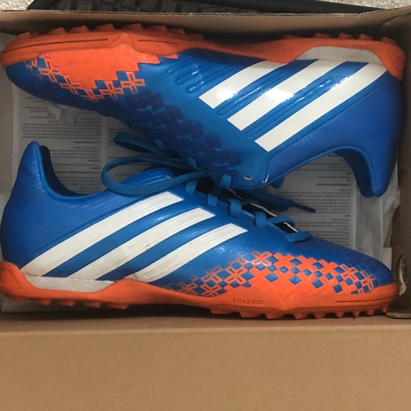 adidas Absolado TRX Turf Youth 5 /Women 7 - Picture 1 of 10